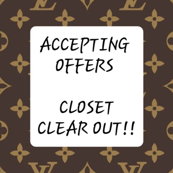 Handbags - CLOSET CLEAR OUT